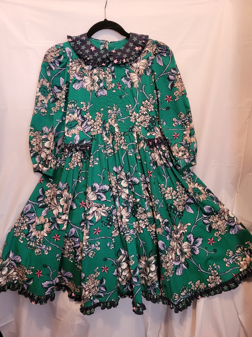 Mousefeathers Emerald Green Floral Dress with Navy Star Collar
